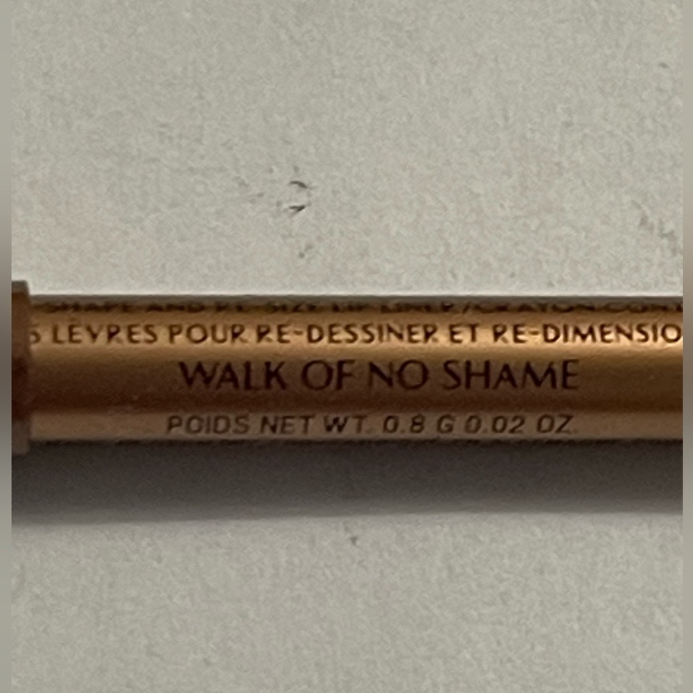 Charlotte Tilbury mini Lip Cheat Lipliner in Walk of No Shame Brand New - Picture 3 of 4